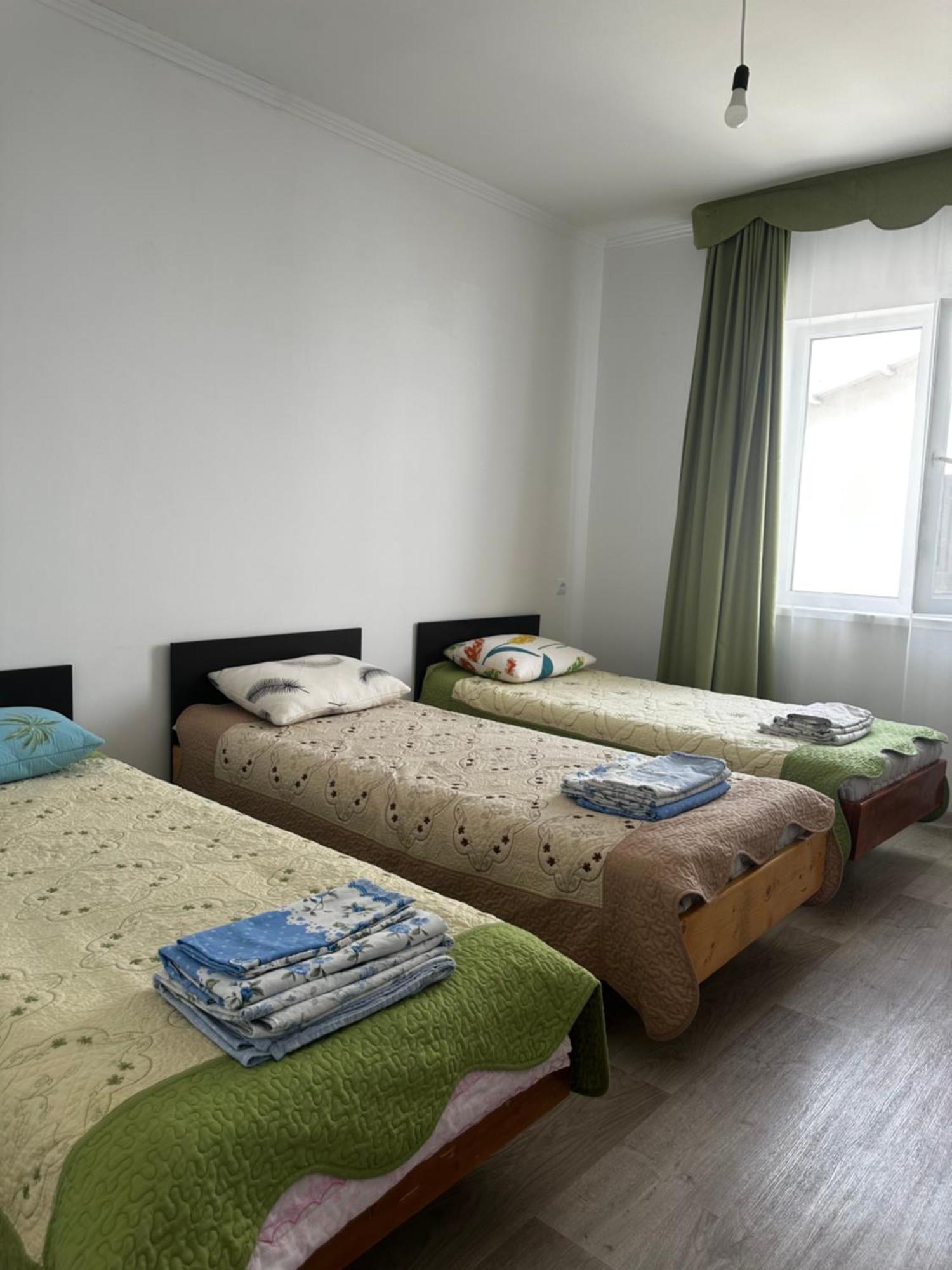 Guest House Arbat Cholpon-Ata Exterior photo