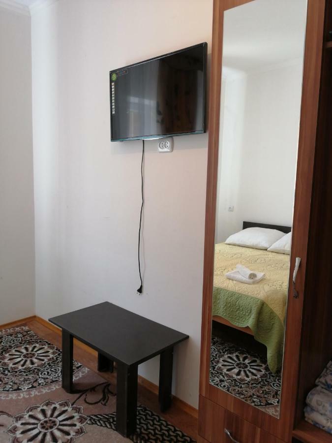Guest House Arbat Cholpon-Ata Exterior photo